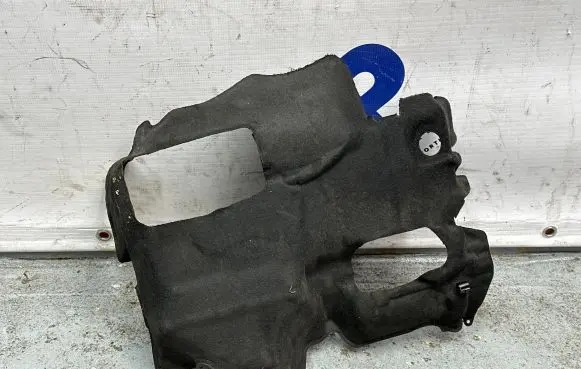 BMW 3 F30 F35 F31 Heat shield in engine bay 8514332