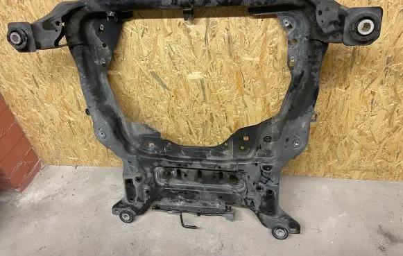 Land Rover Discovery Sport Front subframe
