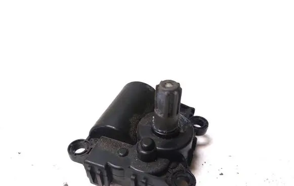 KIA Sportage Air flap motor/actuator D332JY9AA05