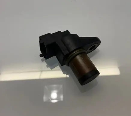 Mercedes-Benz E W211 Camshaft position sensor A0031539728 420504 0031539728