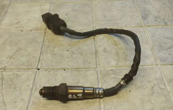 BMW 1 E81 E87 Lambda probe sensor 780436901 0281004079