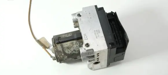 Audi A4 S4 B5 8D ABS Pump 8D0614111F