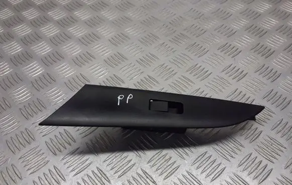 Mazda 3 I Quarter vent window switch BP4A66370