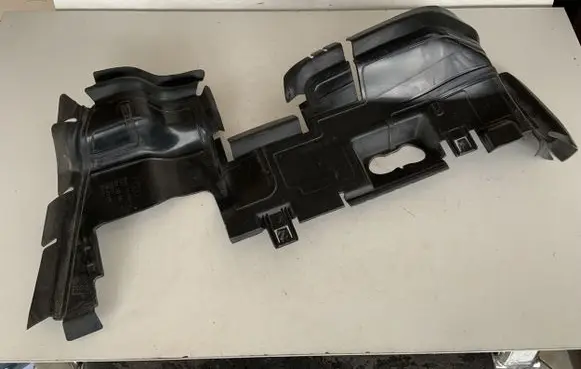 Audi Q5 SQ5 Intercooler air guide/duct channel 80A121283ED