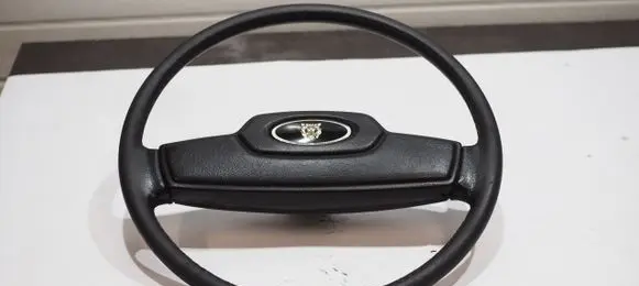 Jaguar XJS Steering wheel cac2418