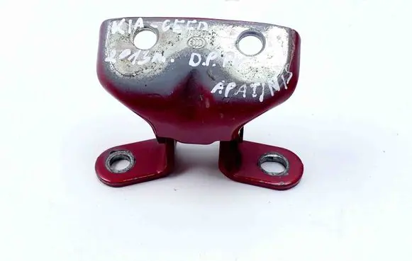 KIA Ceed Front door upper hinge A046057