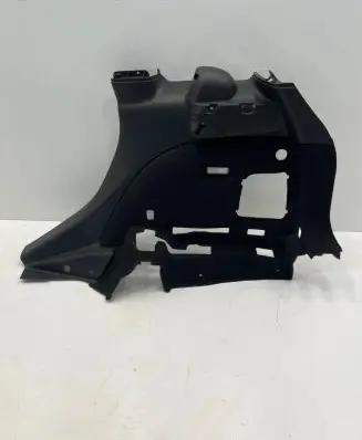Trunk/boot side trim panel