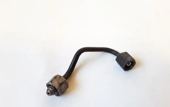 Mercedes-Benz CLS C219 Fuel injector supply line/pipe 090605R1