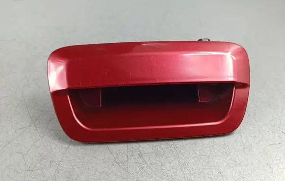 Tailgate opening switch