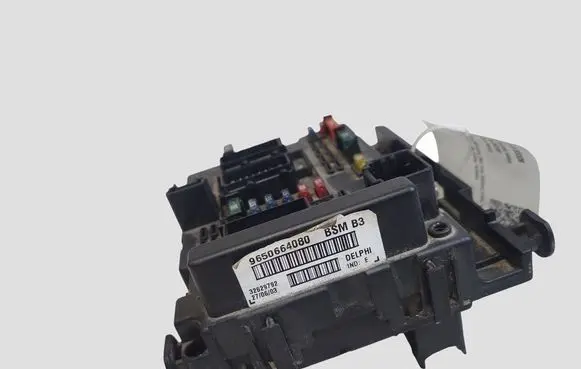 Citroen Xsara Fuse module 9650664080 32629792