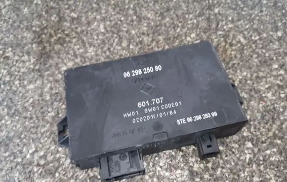 Peugeot 607 Parking PDC control unit/module 9629825080