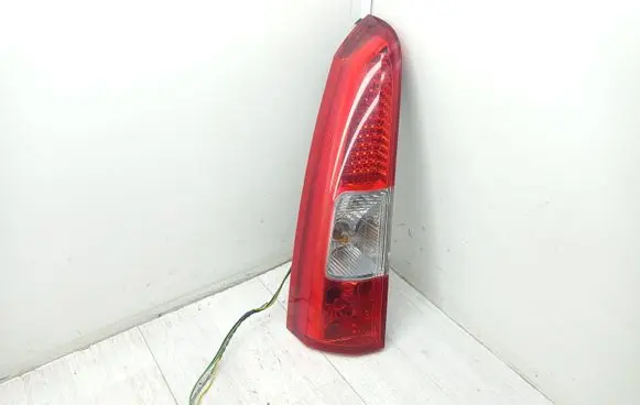 Volvo V70 Rear/tail lights 160985