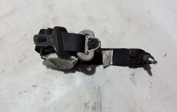 Nissan Pathfinder R51 Rear seatbelt 898444X00B