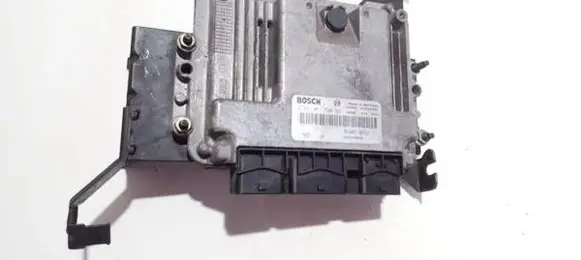 Renault Scenic II - Grand scenic II Engine control unit/module 0281011390 8200310863