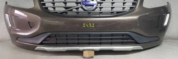 Volvo XC60 Front bumper 31323765
