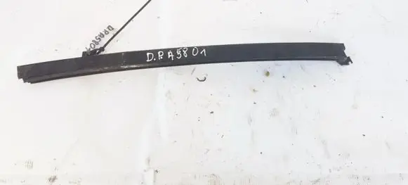 Front door glass trim molding