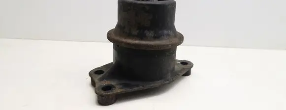 Honda Insight Engine mount bracket