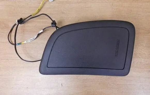 Suzuki Grand Vitara II Seat airbag 8535065J00