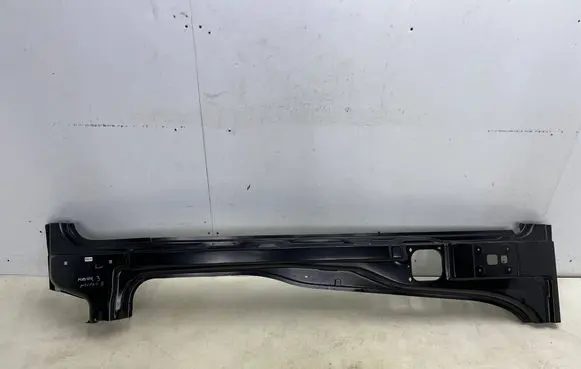 Front quarter panel
