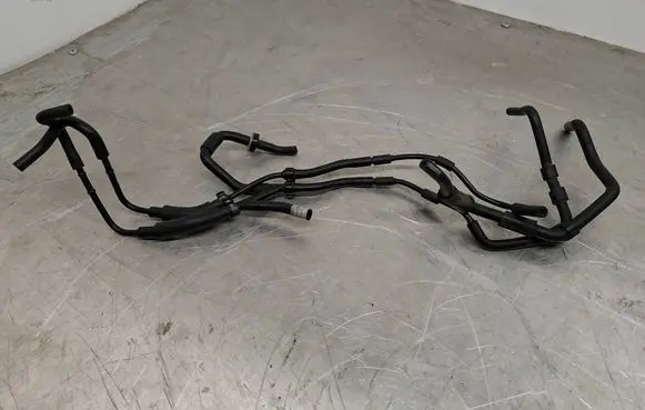 Volkswagen Golf VI Vacuum line/pipe/hose 03L131051