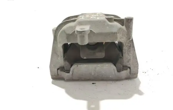 Skoda Octavia Mk2 (1Z) Engine mount bracket 1K0199262