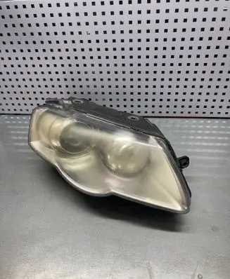 Volkswagen PASSAT B6 Headlight/headlamp 3C0941752K