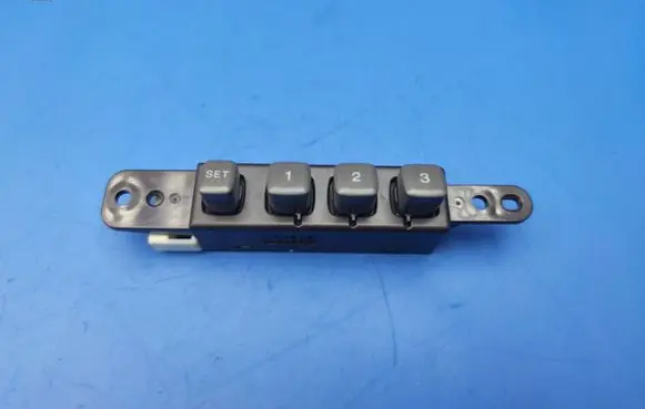 Lexus LS 430 Seat memory switch 15A213 2142B2D
