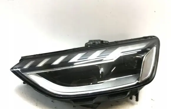Audi A4 S4 B9 8W Headlight/headlamp