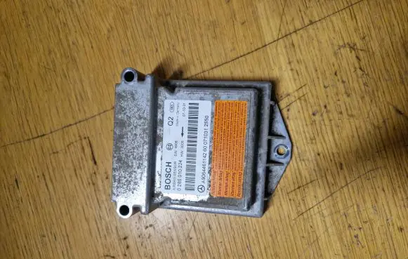 Mercedes-Benz Vito Viano W639 Airbag control unit/module A9064461142