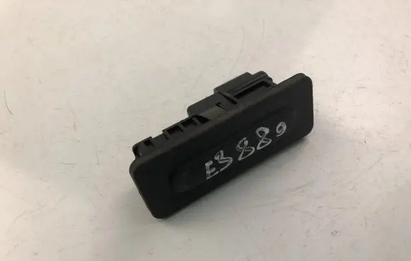 Brake pedal sensor switch
