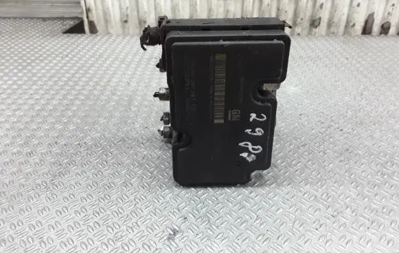 Opel Zafira B ABS Pump 13157576