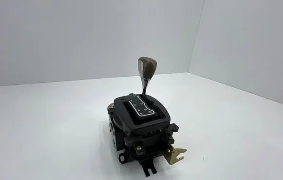 Jaguar XK8 - XKR Gear shifter/selector MJA4913AB LNA5850AA 3W8315843AE