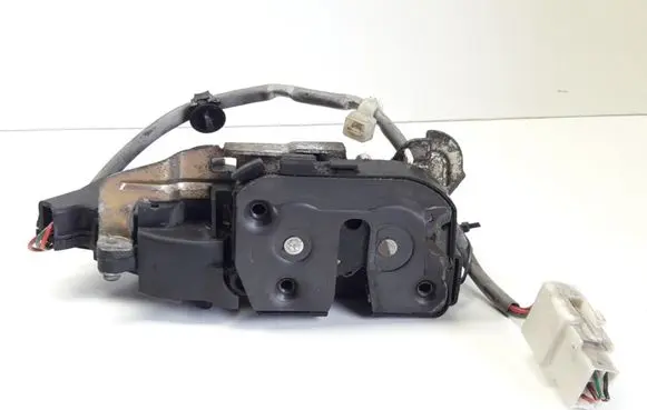 Mazda 323 F Rear door lock BL2A