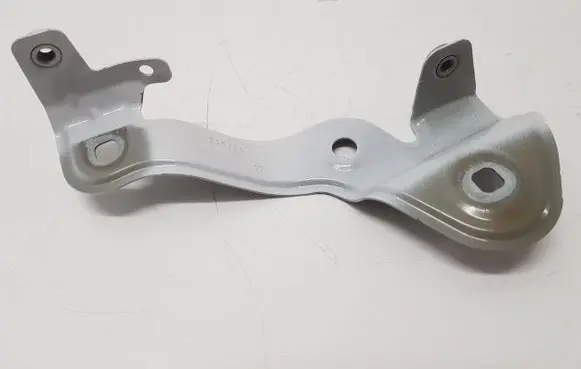 BMW i4 Fender mounting bracket 7486805