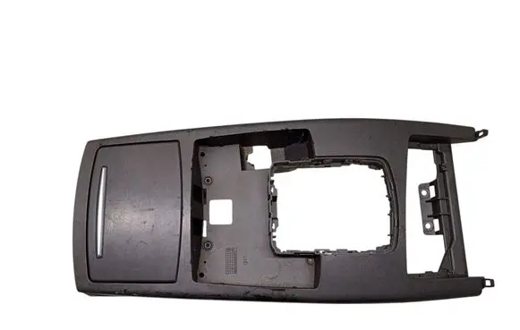 Audi A6 S6 C6 4F Center console 4F1862533