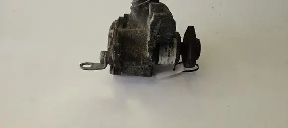 BMW 3 E90 E91 Power steering pump 5002102 678883803