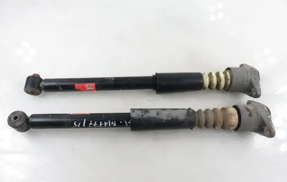 Volkswagen PASSAT B5 Rear shock absorber/damper 