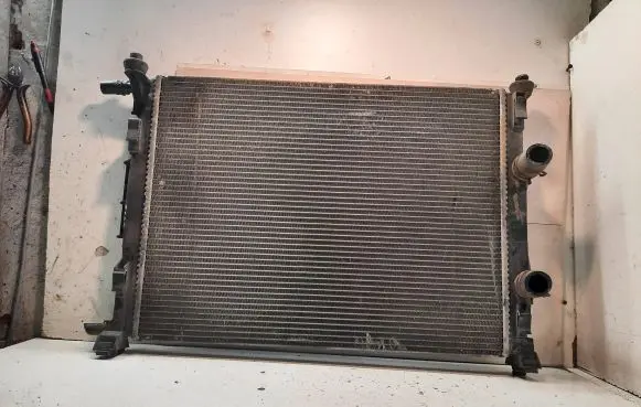 Renault Scenic II - Grand scenic II Coolant radiator 8769630 RA1410
