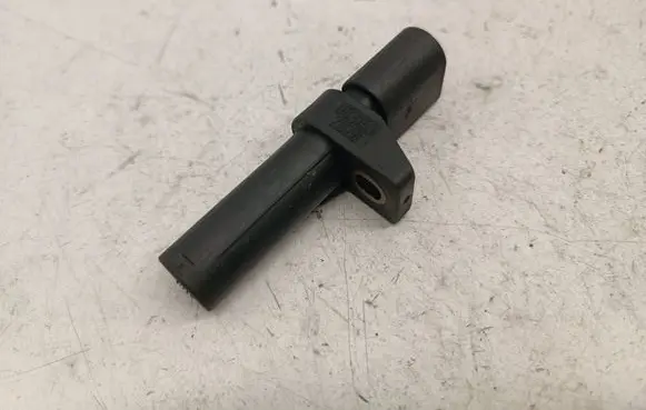 Mercedes-Benz C W203 Crankshaft position sensor 0031532828 A0031532828