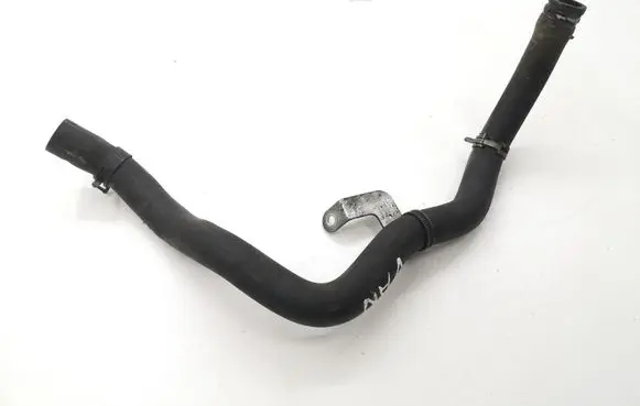 Subaru Forester SH Engine coolant pipe/hose