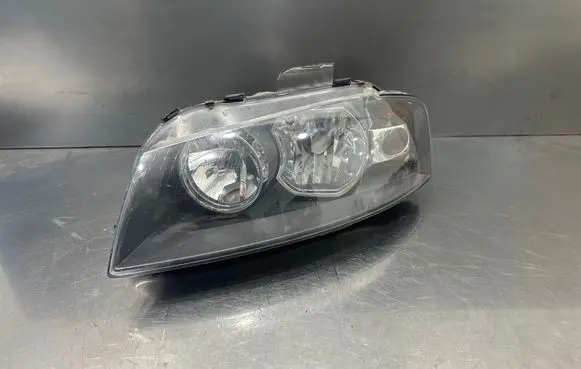 Audi A3 S3 8P Headlight/headlamp 8P0941003K 0301206201