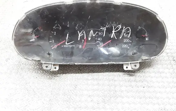 Hyundai Lantra II Speedometer (instrument cluster) 78804070