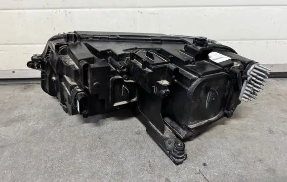Volkswagen Tiguan Headlight/headlamp 5NN941082