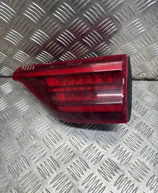 KIA Sportage Tailgate rear/tail lights 92406F1600 100520191003 R660RR05