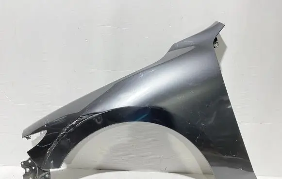 Mazda 3 Fender