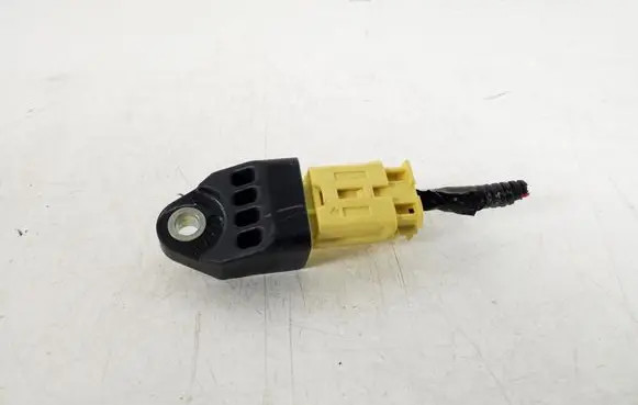 Toyota Urban Cruiser (XP110) Airbag deployment crash/impact sensor 89831-28020