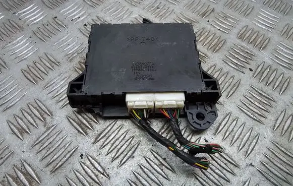 Toyota Prius (XW20) Other control units/modules 8865047051 1776003362