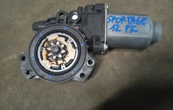 KIA Sportage Front door window regulator motor 402391B