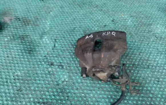 Audi A6 S6 C5 4B Front brake caliper