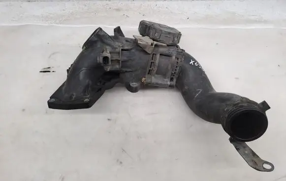 Mercedes-Benz C W205 Throttle body valve A6510900470